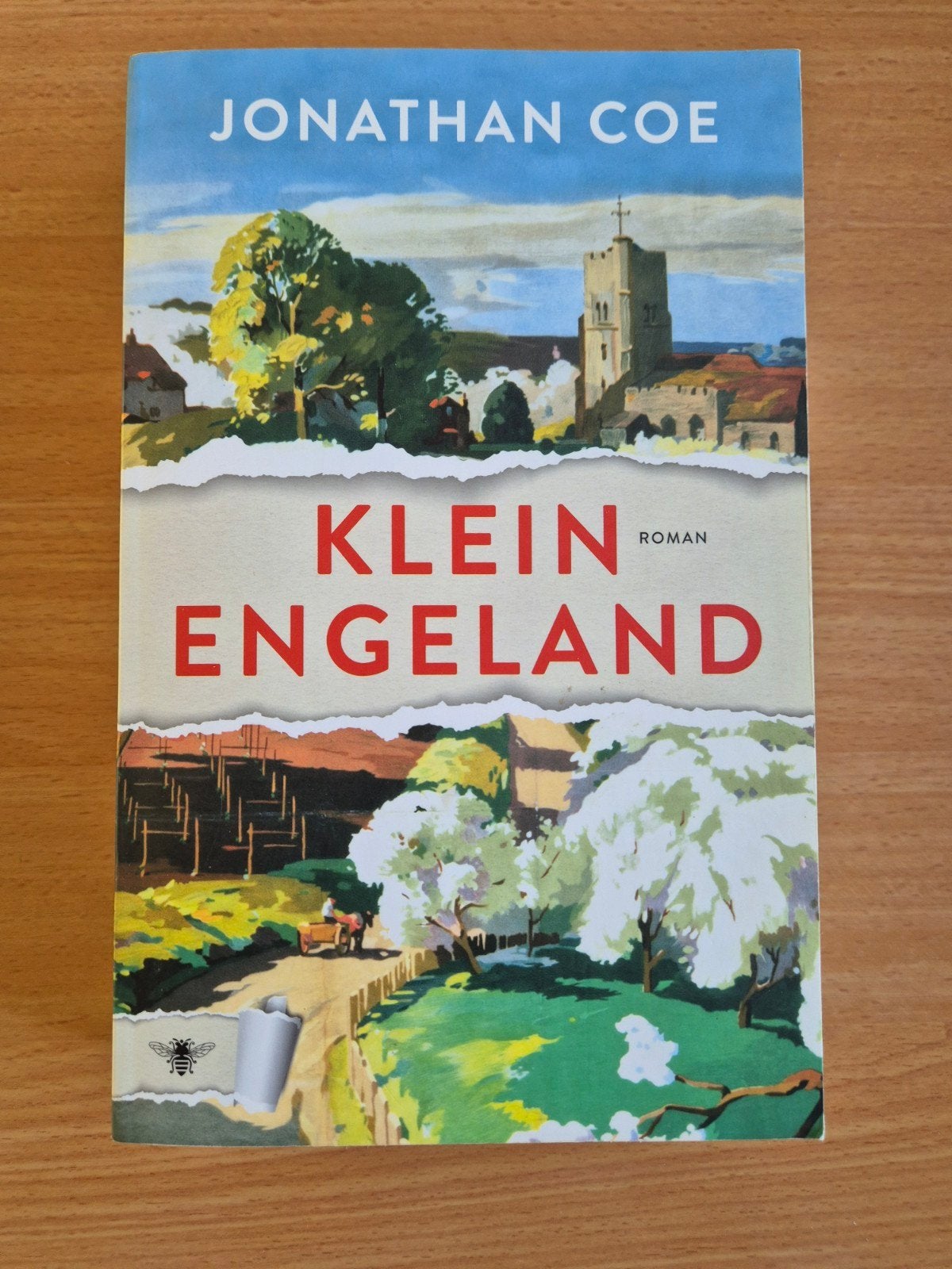 Jonathan Coe - Klein Engeland (Roman), Ophalen of Verzenden, Zo goed als nieuw, Jonathan Coe, Europa overig