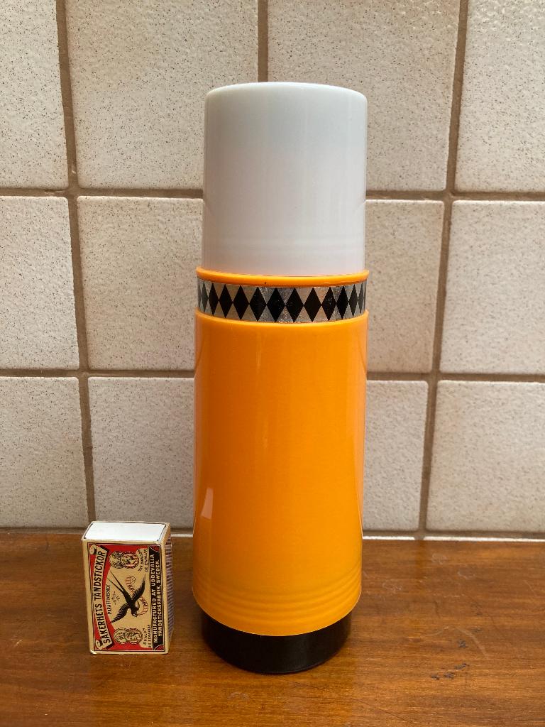 Vintage retro seventies geel oranje kleine thermoskan, Ophalen of Verzenden, Overige typen, Gebruikt, Kunststof