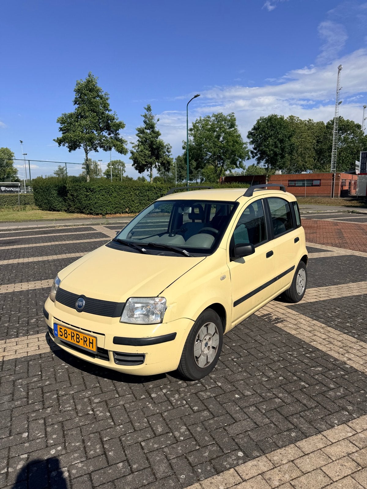 Fiat Panda 1.1 40KW 2005 Geel met nieuwe apk !, Auto's, Voorwielaandrijving, 54 pk, 4 stoelen, Handgeschakeld