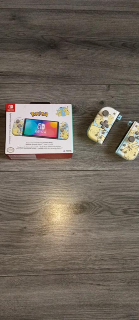 Pikachu Custom Controllers Nintendo Switch OLED, Spelcomputers en Games, Verzenden, Zo goed als nieuw, Met 1 controller, Switch OLED