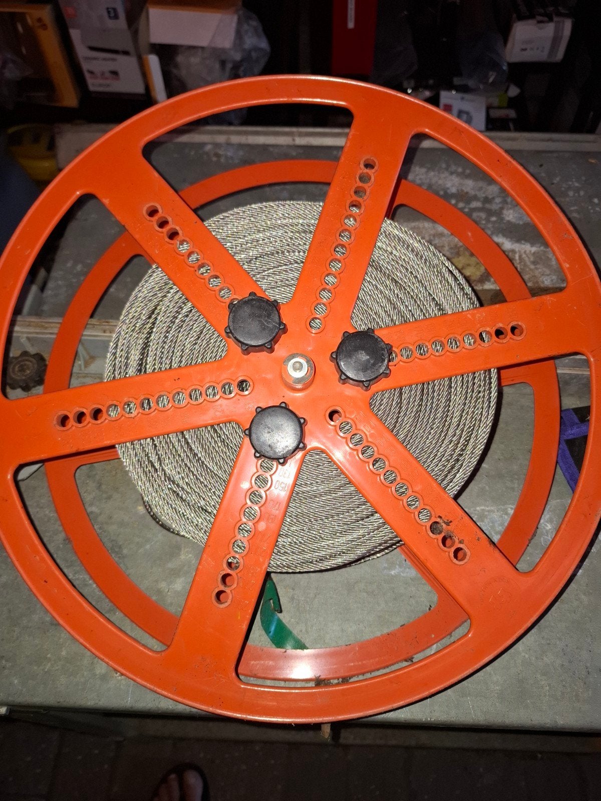 Stalen kabel op haspel, ca. 50 meter, Ophalen of Verzenden