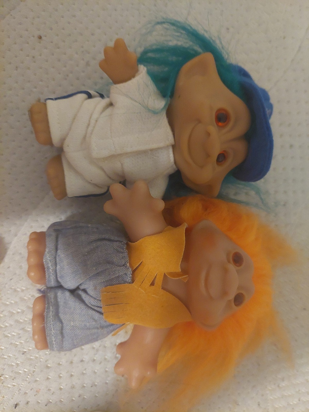 Set van 2 vintage Troll Dolls met kleding, Ophalen of Verzenden, Gebruikt