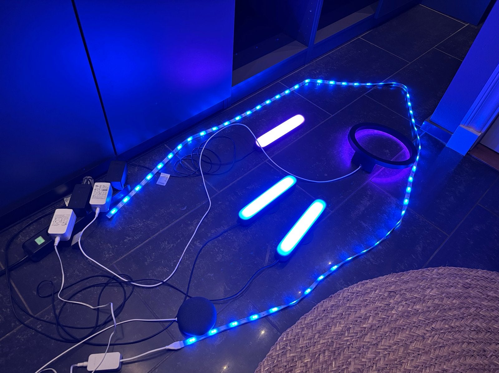 Philips Hue Smart Home Set: Play Bars, Lightstrip, Sana, Dim, Ophalen, Kunststof, Zwart, Dimbaar