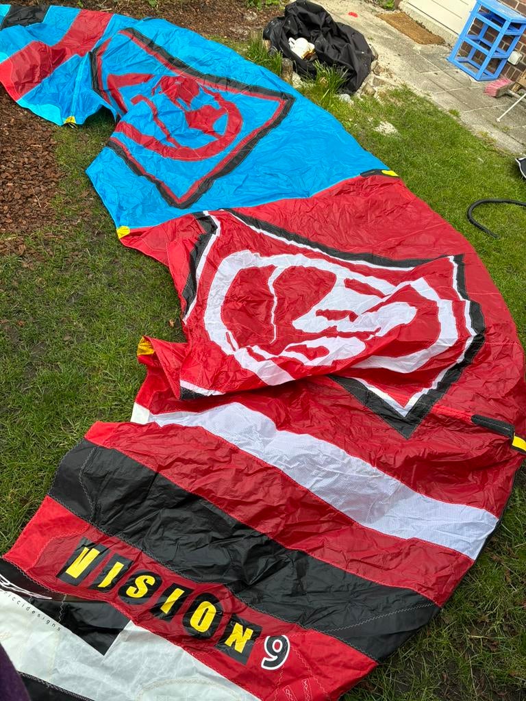 Complete kitesurf set — RRD Vision 9m, Watersport en Boten, Kitesurfen, Zo goed als nieuw, 9 m², Twintip, Ophalen of Verzenden