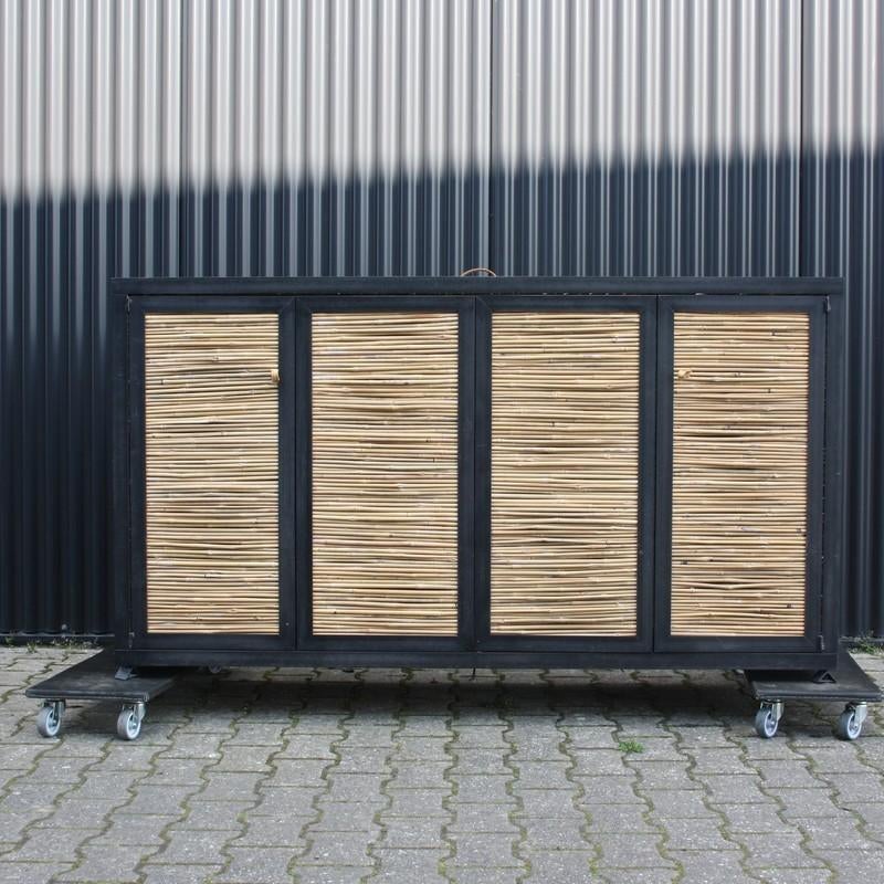 Uniek sideboard | winkelkast | vitrine | Albert Geertjes, Ophalen, Albert Geertjes, Gebruikt, Met deur(en)
