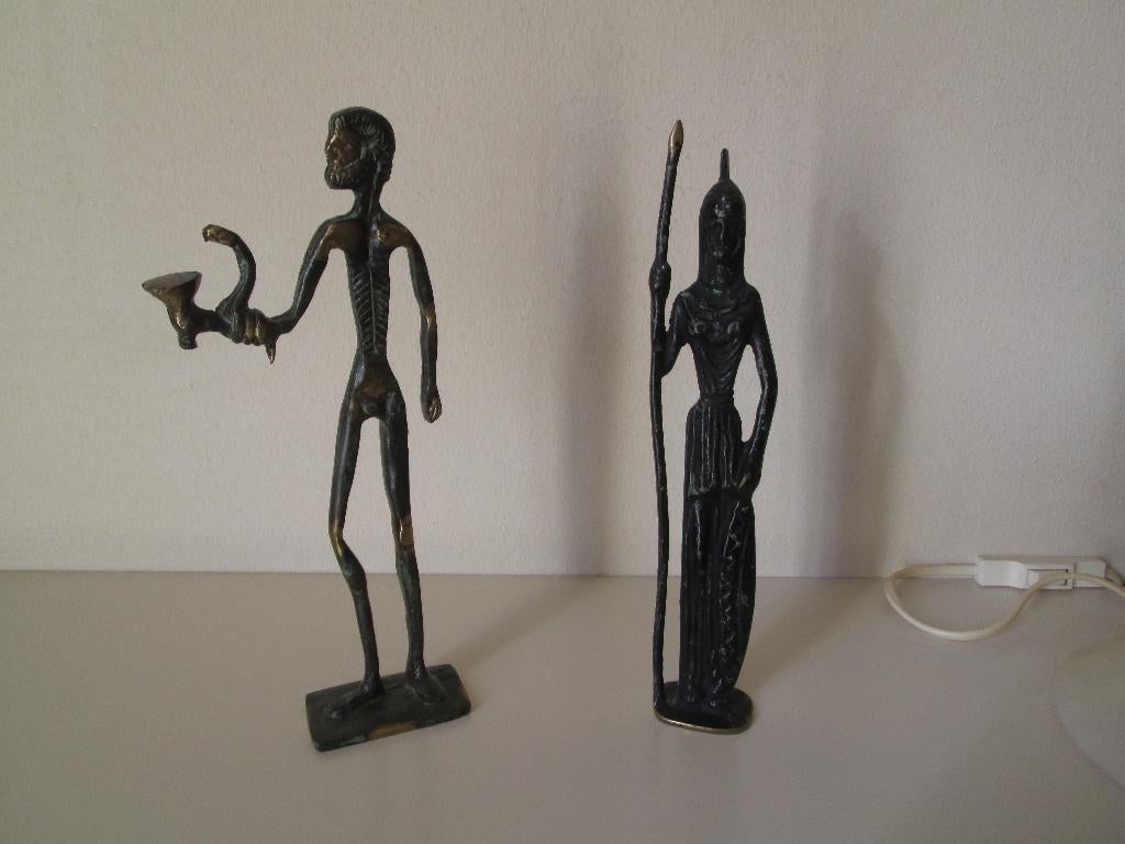2 Bronzen beeldjes meegebracht uit Egypte Hoog 23 cm, Verzamelen, Beelden en Beeldjes, Ophalen of Verzenden, Zo goed als nieuw