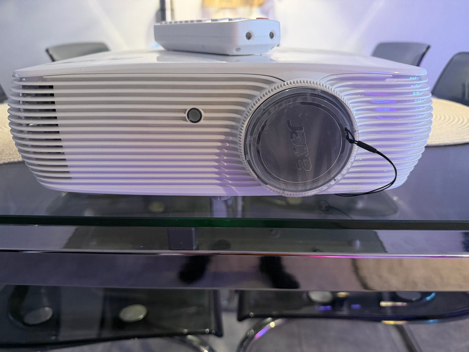 Acer Full-HD/Nieuwstaat/3000ansi/1080p/USB/HDMI/3D, Ophalen of Verzenden, Zo goed als nieuw, Overige technologieën, Full HD (1080)