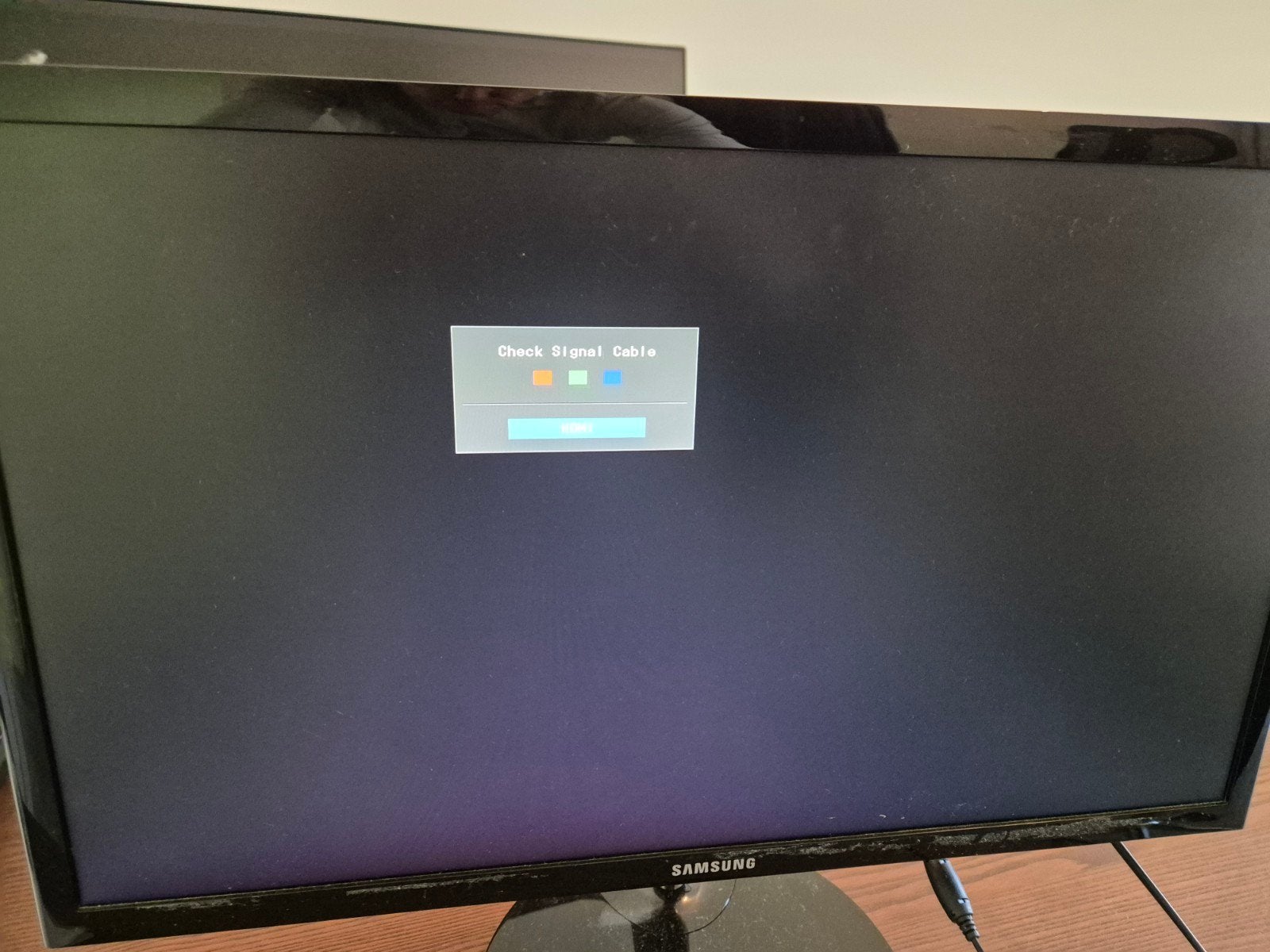 Samsung S22F350FH Full HD Monitor - 22 inch, Ophalen, Kantelbaar, Full HD, Samsung