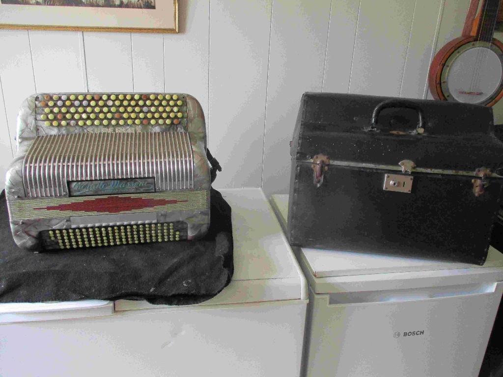 Accordeon Renato Massoni, Overige merken, Gebruikt, Met koffer, Ophalen of Verzenden