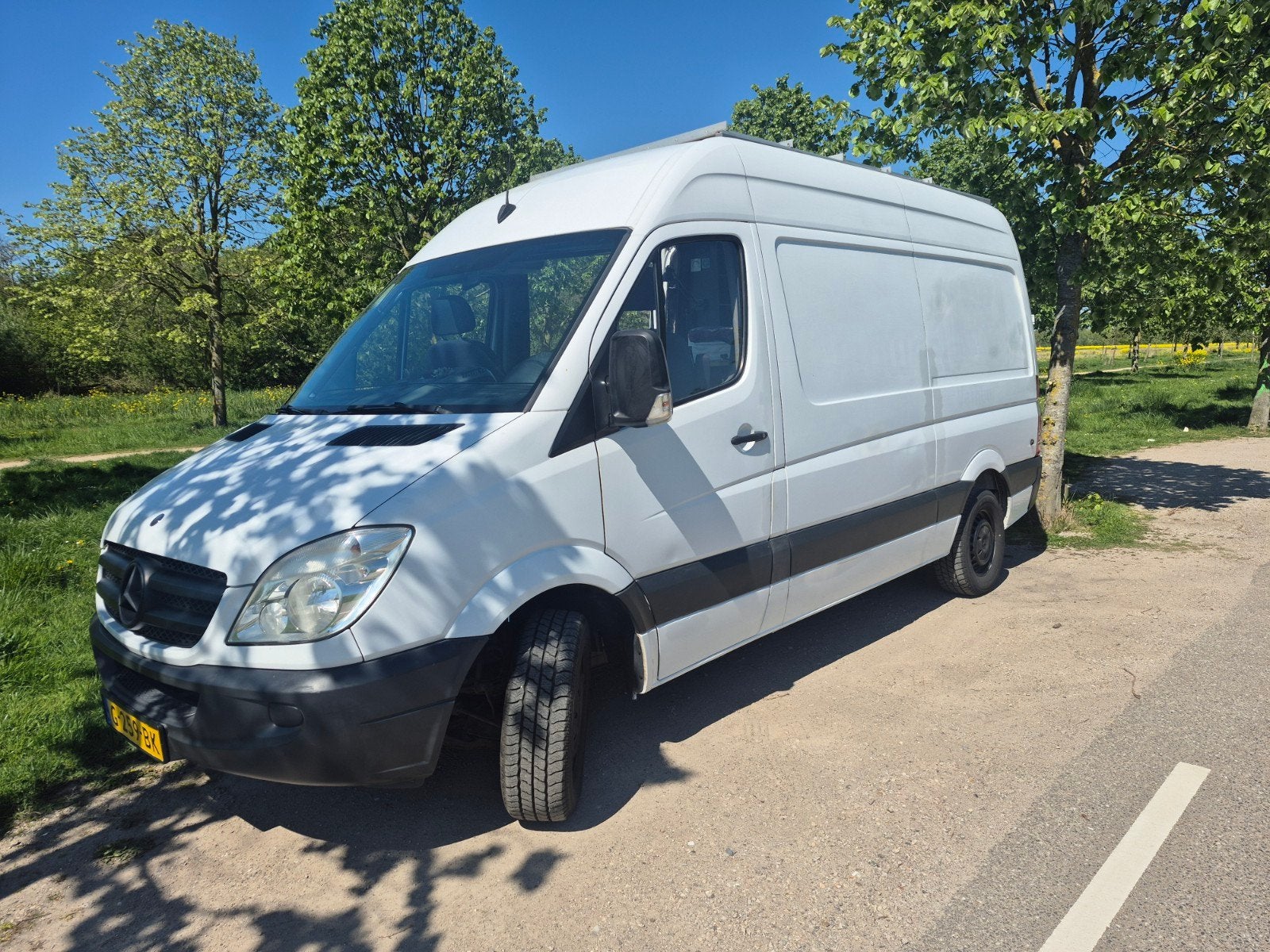 Camper  Mercedes Sprinter 311 CDI Aut -  L2H2 - Off-grid, Buitenlamp, Half-automaat, Tot en met 2, Mercedes-Benz