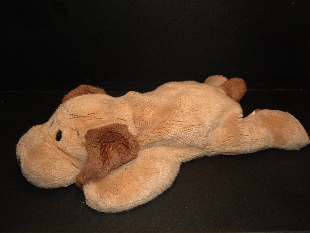 TY HOND LIGGEND PLUCHE BEIGE MET BRUINE PLUCHE OREN, Ophalen of Verzenden, Nieuw, Overige typen