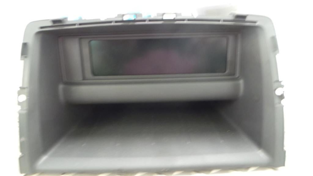 RENAULT TRAFIC INFORMATIE DISPLAY 2012, Ophalen of Verzenden, Gebruikt, Stiba lid