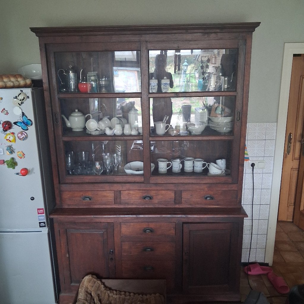 Buffetkast teak koloniaal, Huis en Inrichting, Ophalen, Gebruikt, Met deur(en), 200 cm of meer
