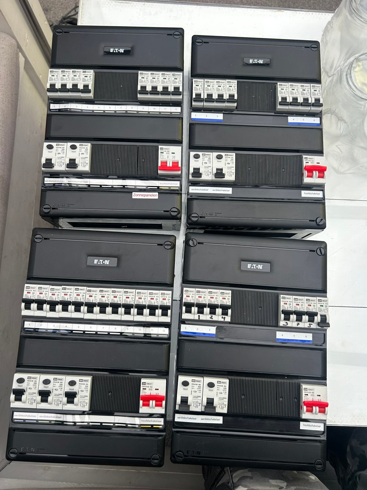 Emat groepenkast   4x, Doe-het-zelf en Verbouw, Elektra en Kabels, Ophalen of Verzenden, Zo goed als nieuw, Overige typen