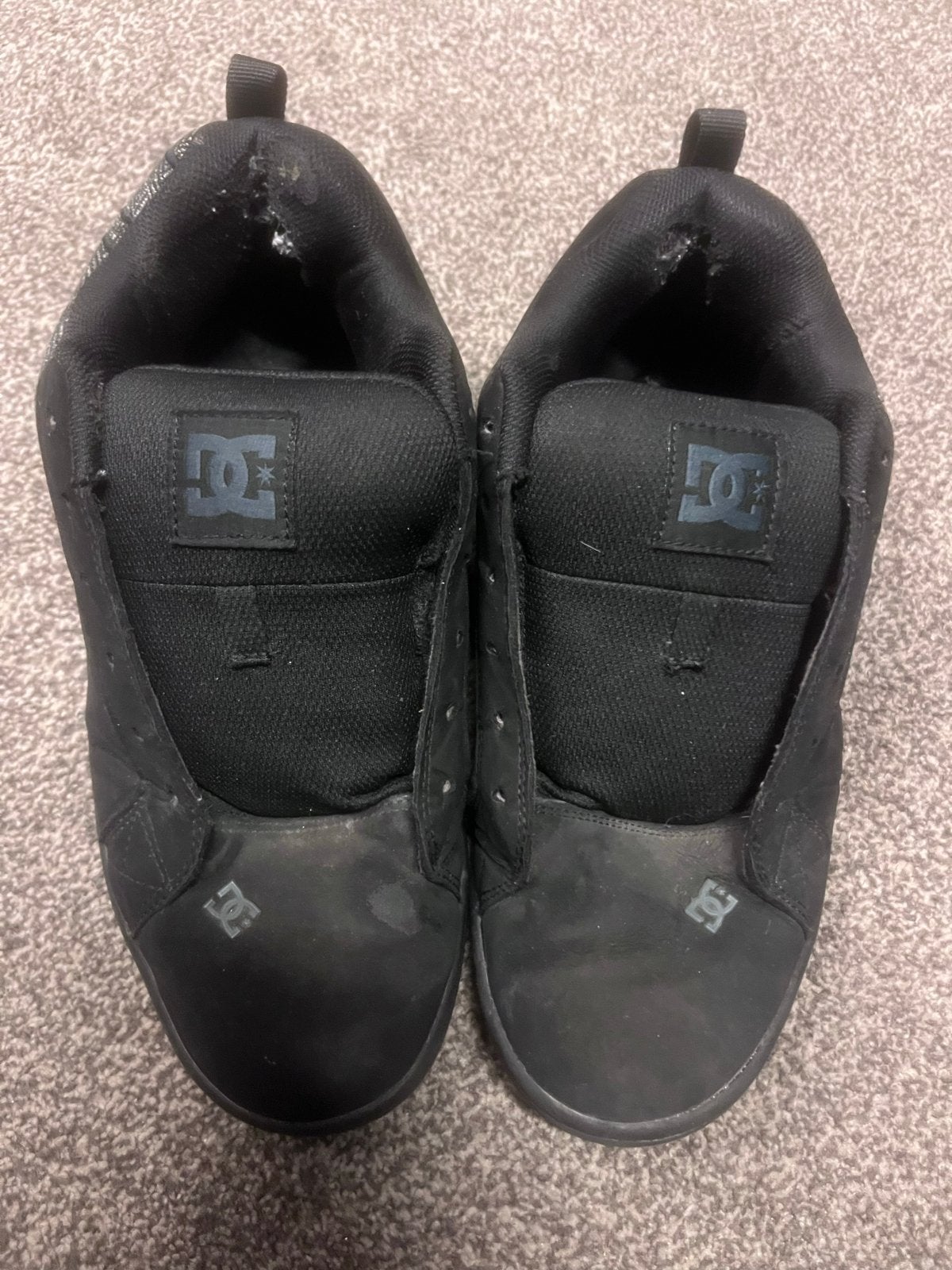 DC Shoes zwarte sneakers - Maat 42, Kleding | Heren, Ophalen of Verzenden, Gedragen, Zwart, Sneakers of Gympen