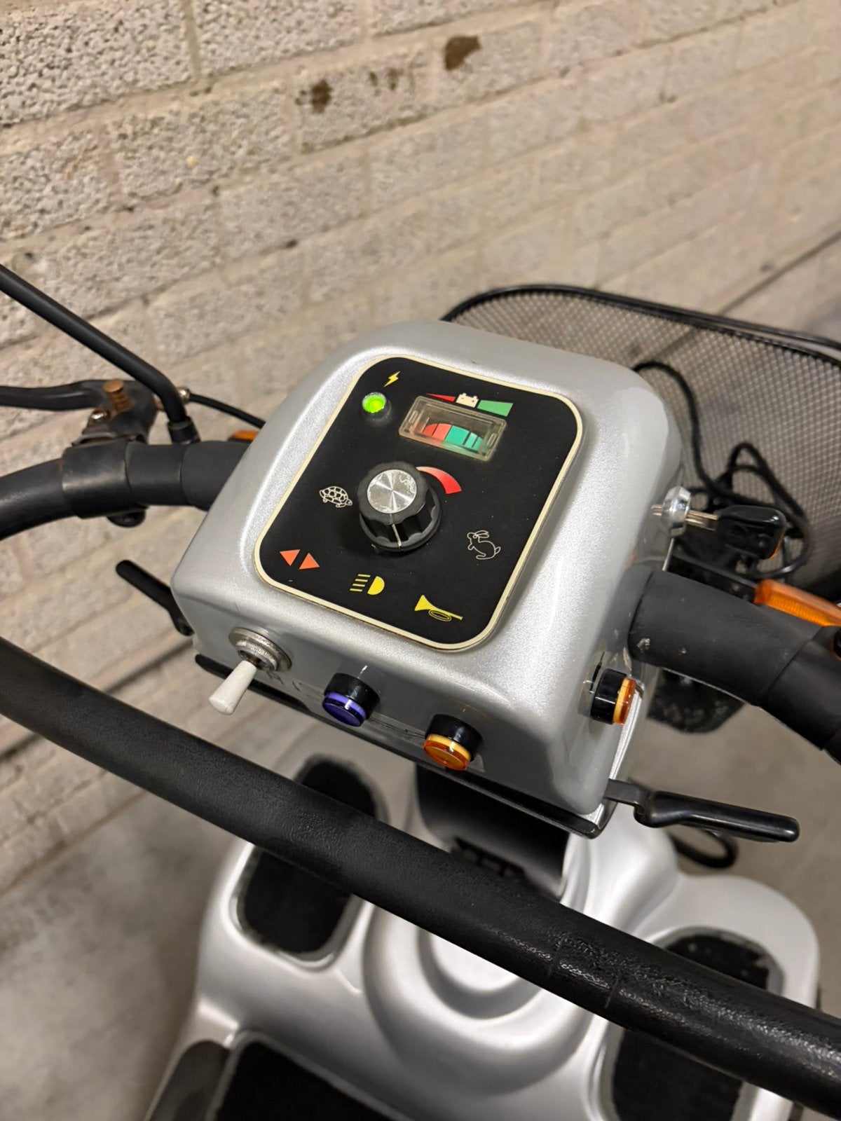 Scootmobiel Practicomfort, Ophalen, Gebruikt, Handicare, 16 km/u of meer