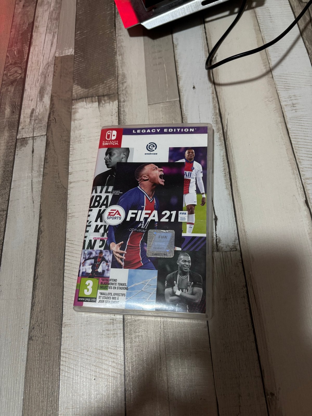 FIFA 21 Legacy Edition - Nintendo Switch, Ophalen, 1 speler, Eén computer, Zo goed als nieuw