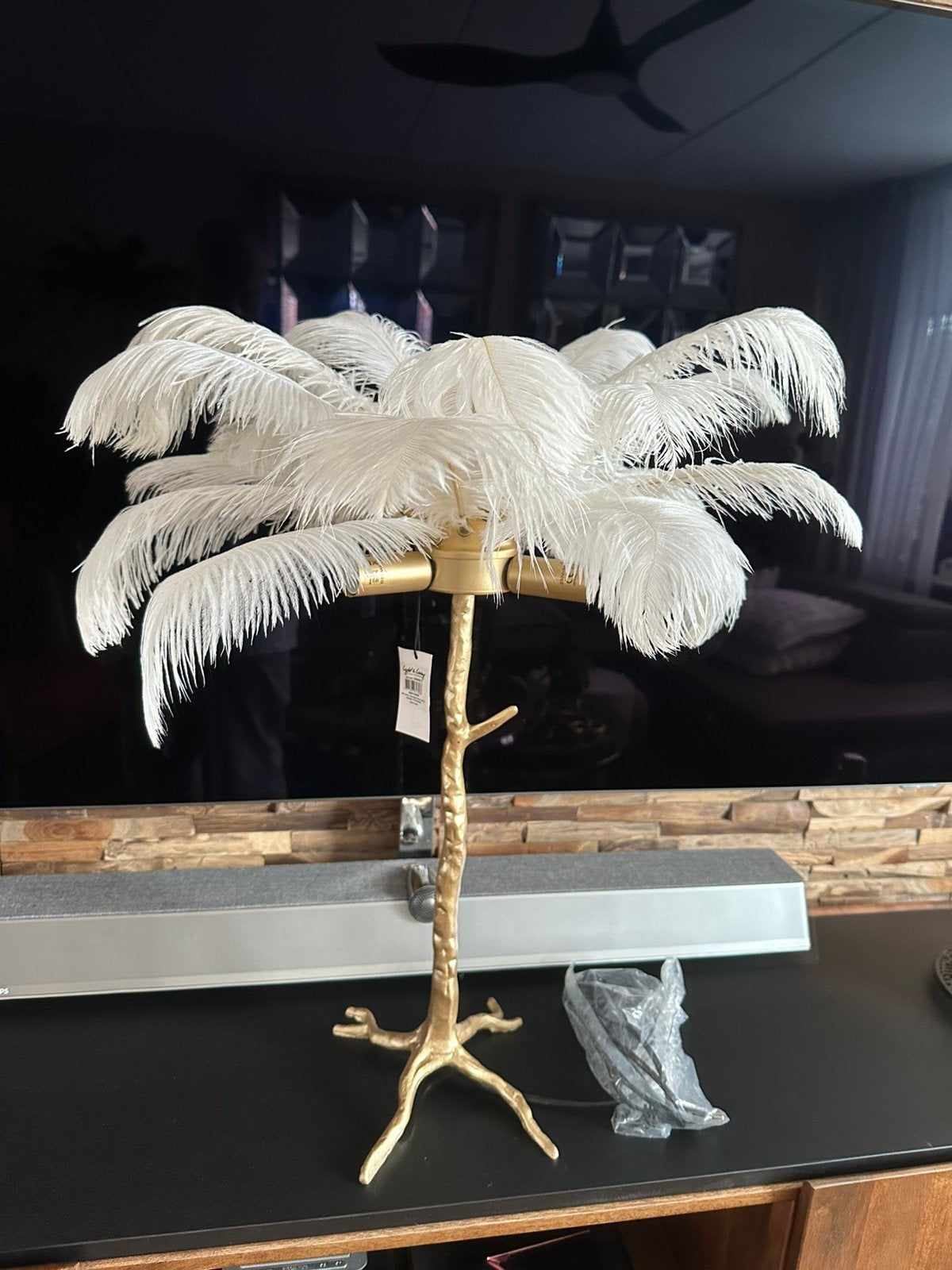 Luxe Veren palm tafellamp 70 cm hoog Goud met witte veren, Huis en Inrichting, Ophalen, 50 tot 75 cm, Nieuw, Overige materialen