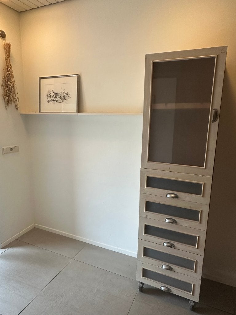 Wandplanken voor schilderij (Ikea Stripa), Ophalen, Zo goed als nieuw