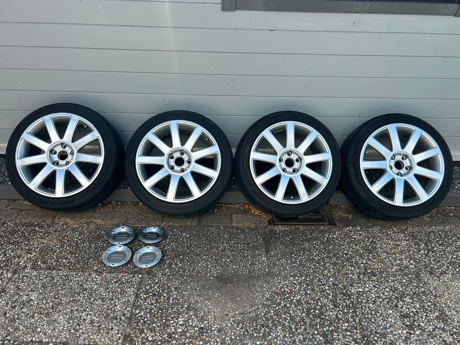 Originele AUDI Velgen,235/40/18 Hankook, Ophalen, 18 inch, 235 mm, Band(en)