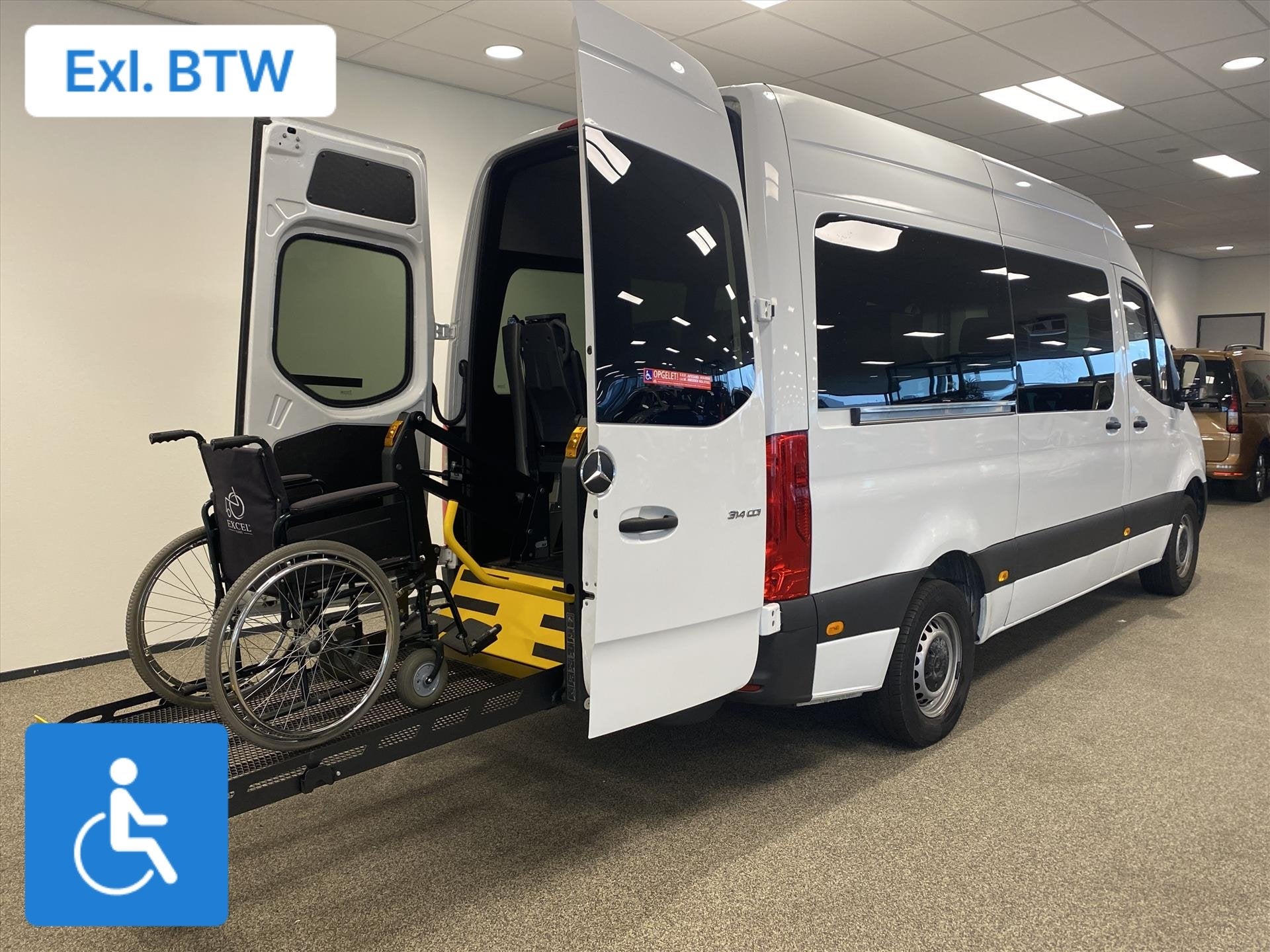 Mercedes-Benz Sprinter L2H2 Rolstoelbus Groepsvervoer, Stof, Gebruikt, Wit, Mercedes-Benz