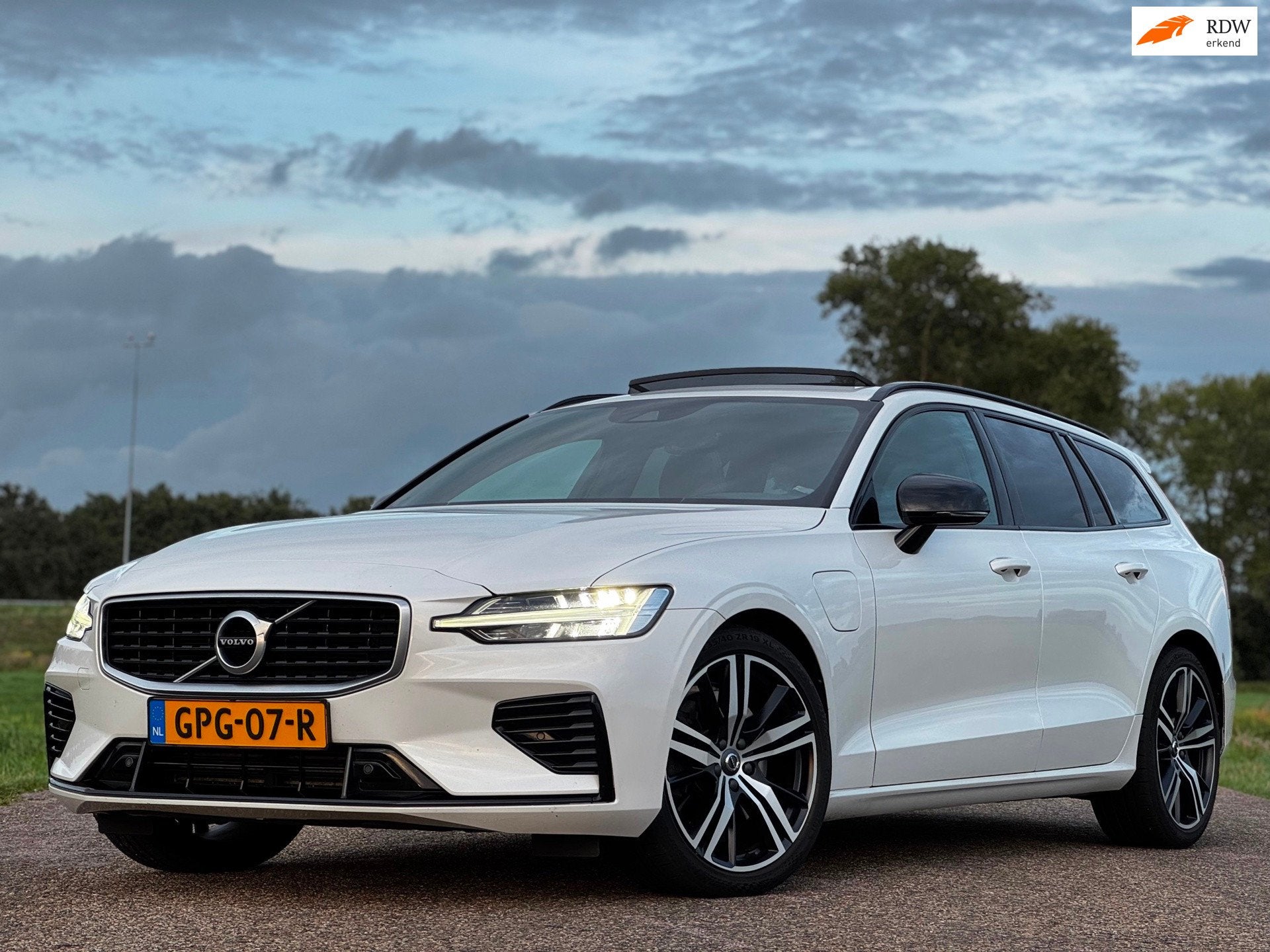Volvo V60