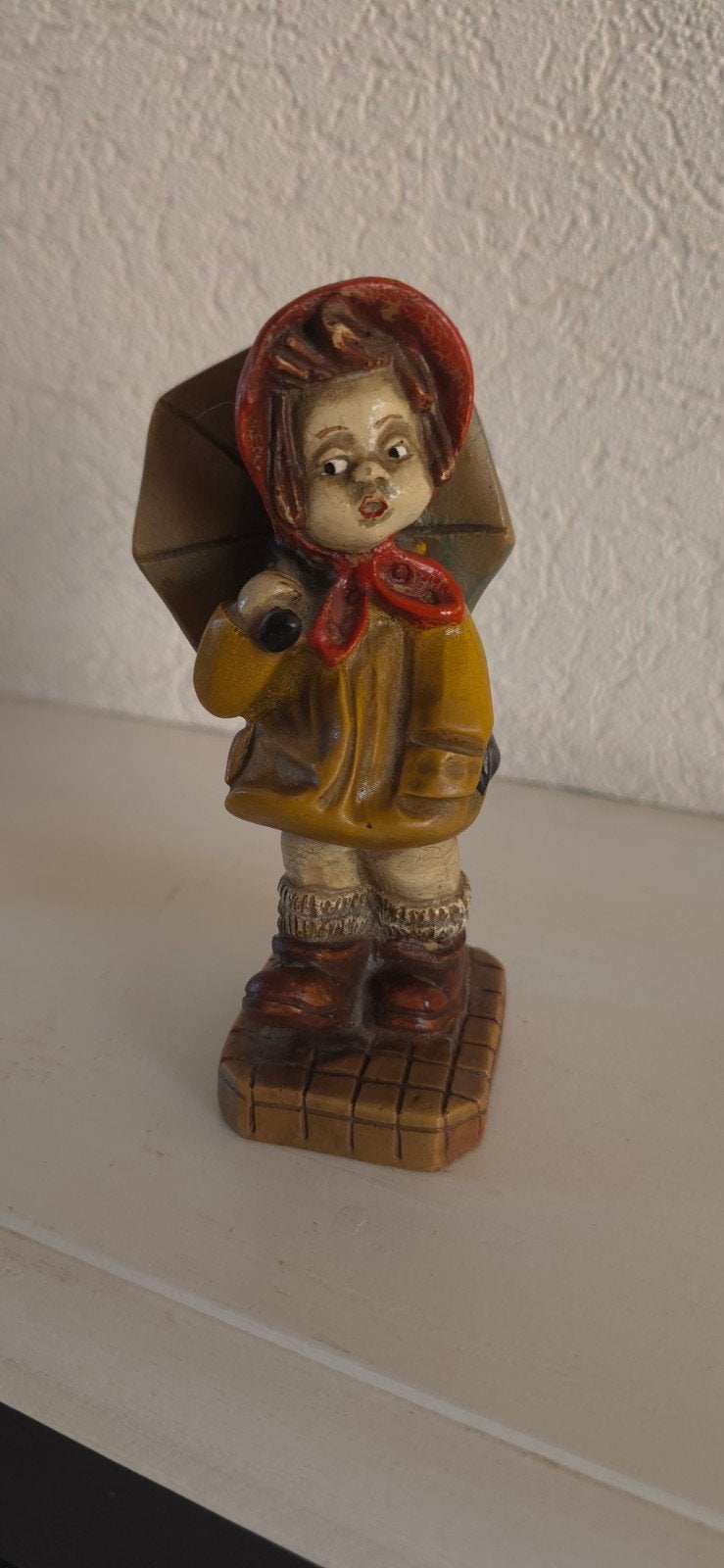 Vintage beeldje meisje met paraplu - 24,5 cm hoog, Verzamelen, Ophalen, Gebruikt, Hummel