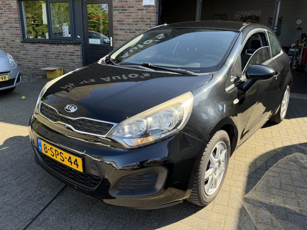 Kia Rio 1.2 CVVT Comfort Pack trekhaak .sportvelgen ., Auto's, Euro 5, Start-stop-systeem, 4 cilinders, Zwart