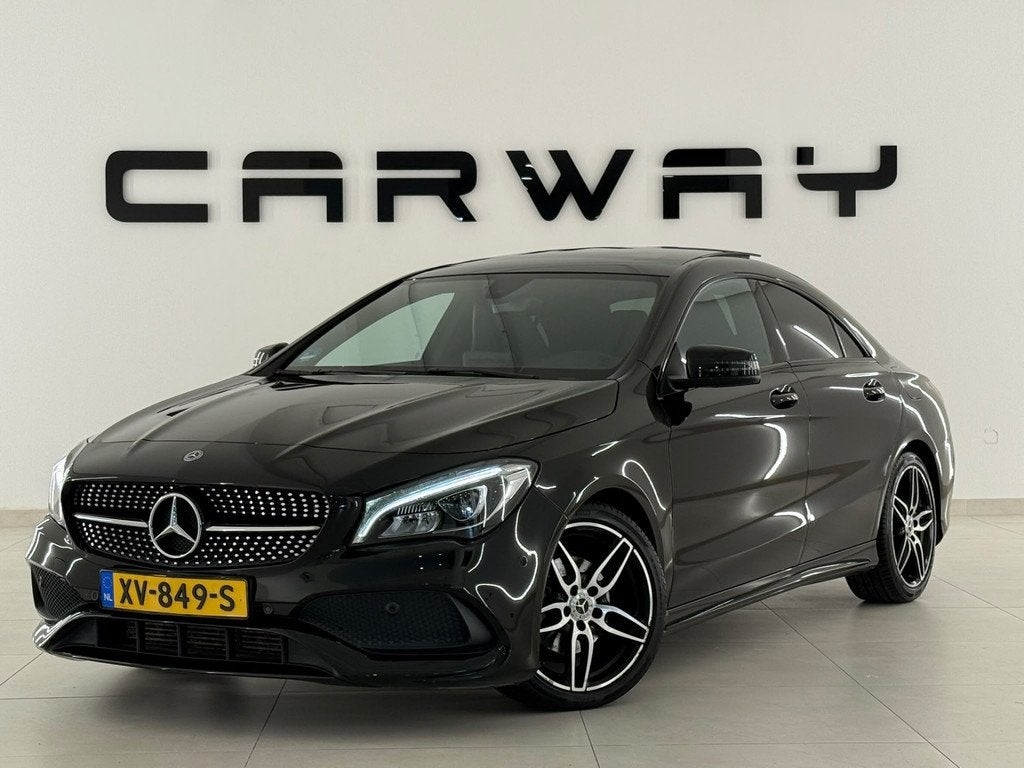 Mercedes-Benz CLA-Klasse 180 AMG Night Panodak NAP NL-auto, Auto's, Gebruikt, 4 cilinders, 715 kg, Automatische klimaatregeling
