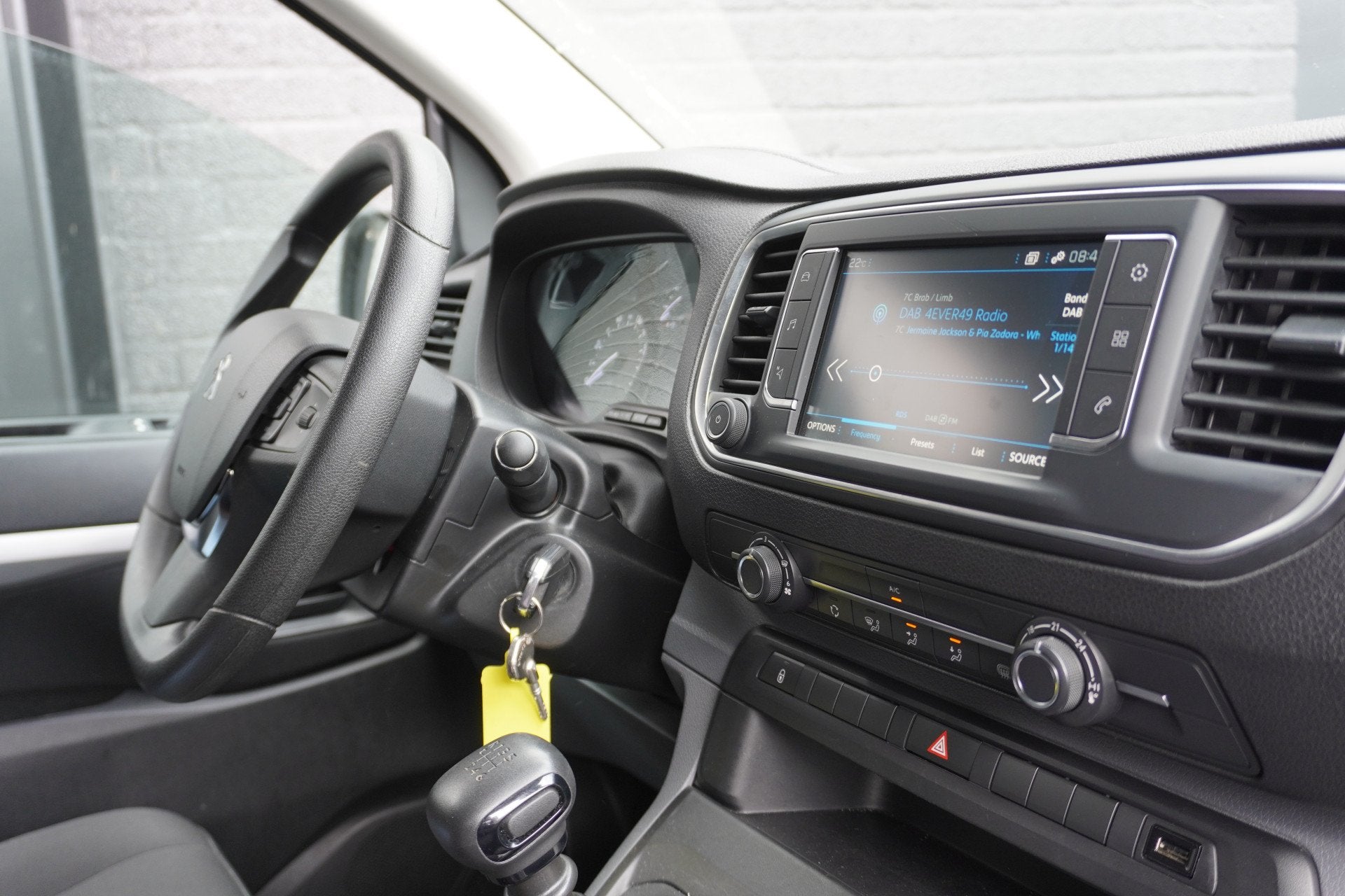 Peugeot Expert 2.0 BlueHDI 122PK L3 Dubbele Cabine EURO 6 -, Voorwielaandrijving, Stof, Gebruikt, 4 cilinders