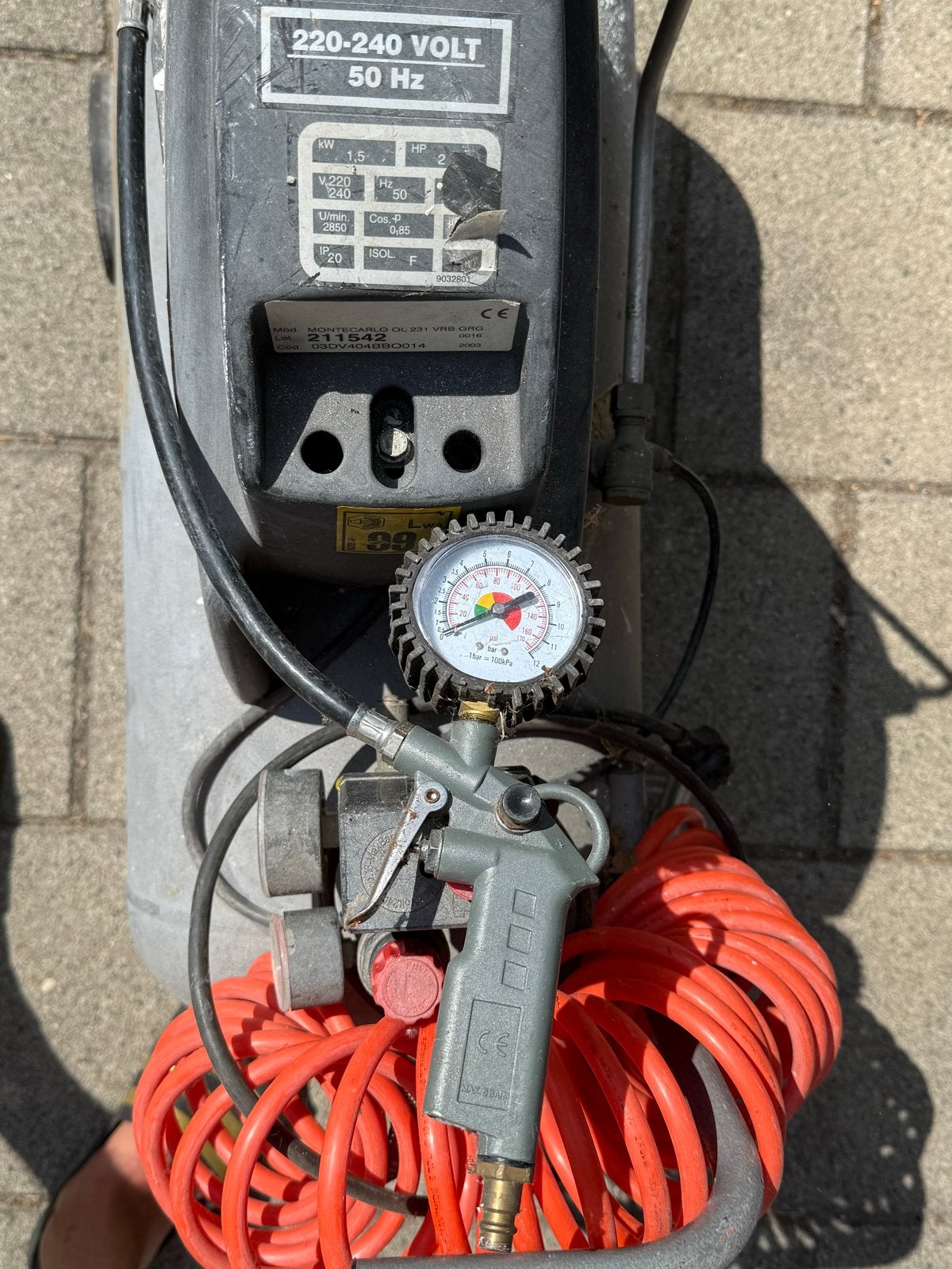 Gebruikte Compressor - Montecarlo OL 231 VRB GRG (2003), Doe-het-zelf en Verbouw, Compressors, Ophalen, Gebruikt, 6 tot 10 bar