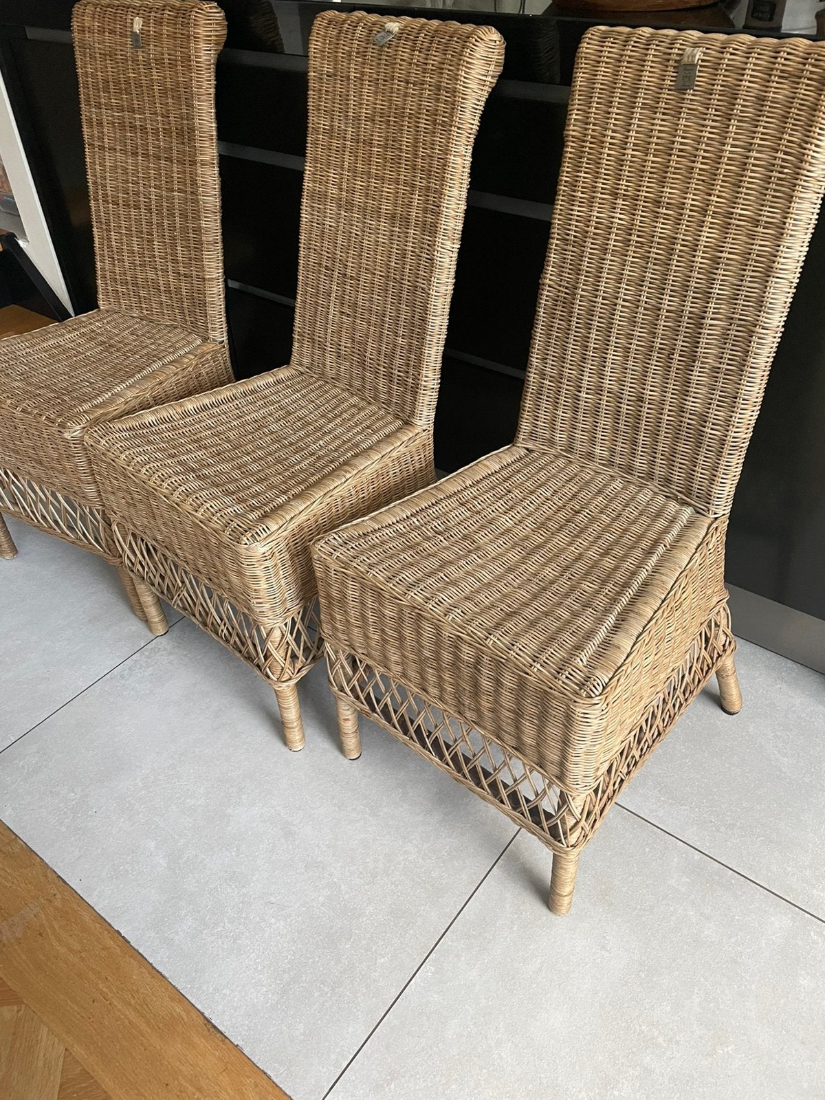1riviera maison rattan stoel, Huis en Inrichting, Stoelen, Ophalen of Verzenden, Zo goed als nieuw, Bruin, Eén