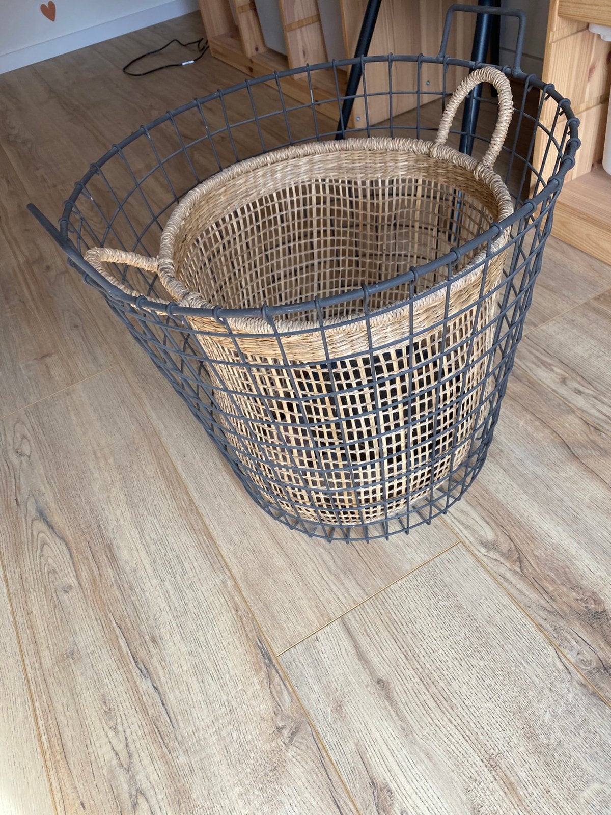 Stalen mand, voor een leuke plant, Huis en Inrichting, Ophalen, Zo goed als nieuw, Rond, Overige materialen