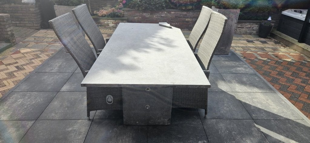 Hardstenen tuintafel, Ophalen, Gebruikt, Rechthoekig, Overige materialen