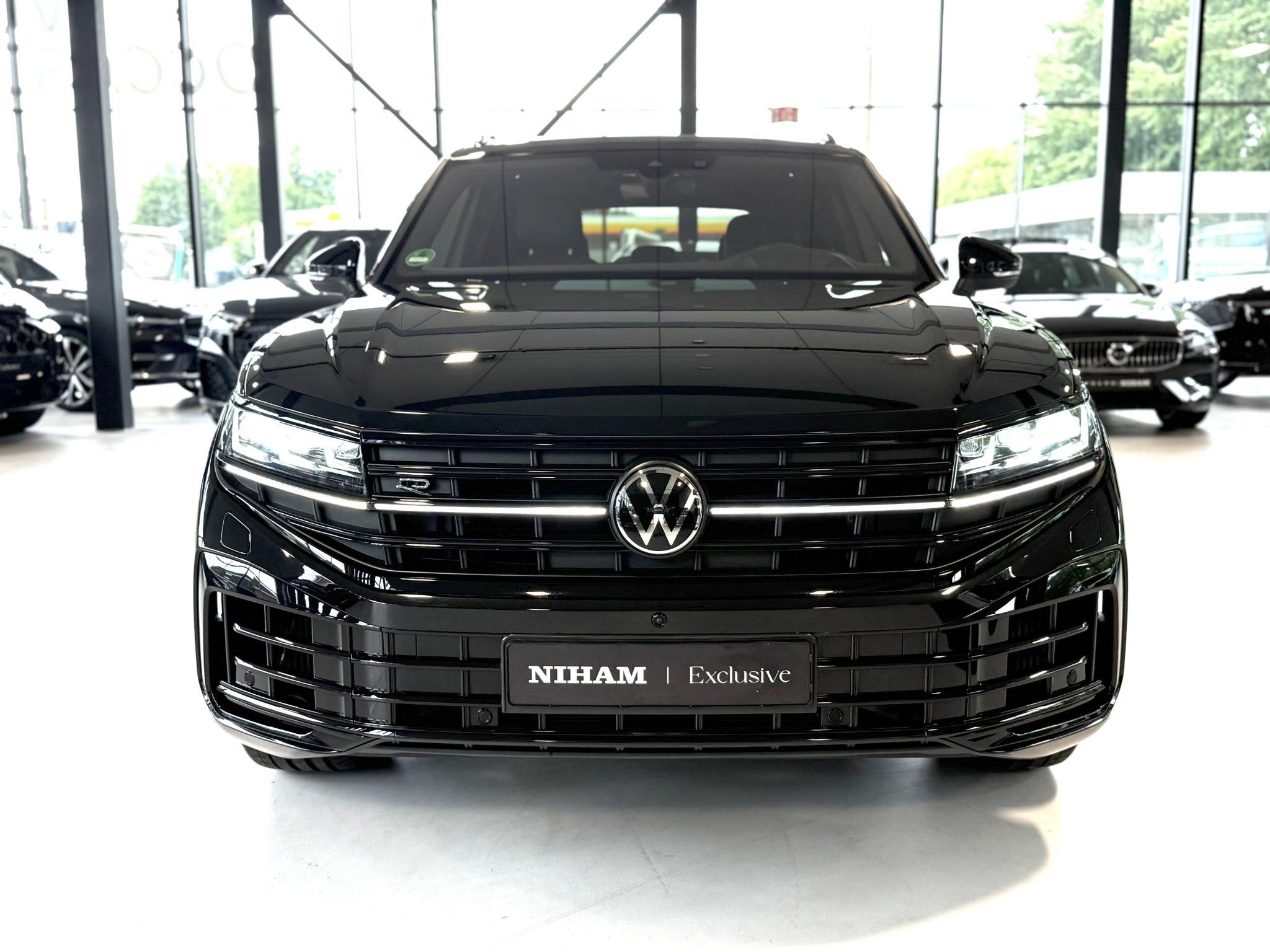 Volkswagen Touareg 3.0 TSi eHybrid 4MOTION R PANO-DAK|HEAD U, Automaat, 12 maanden, 14 kWh, Gebruikt