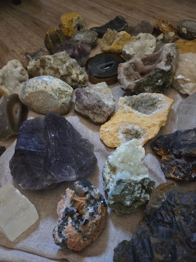 Mineralen verzameling, Ophalen