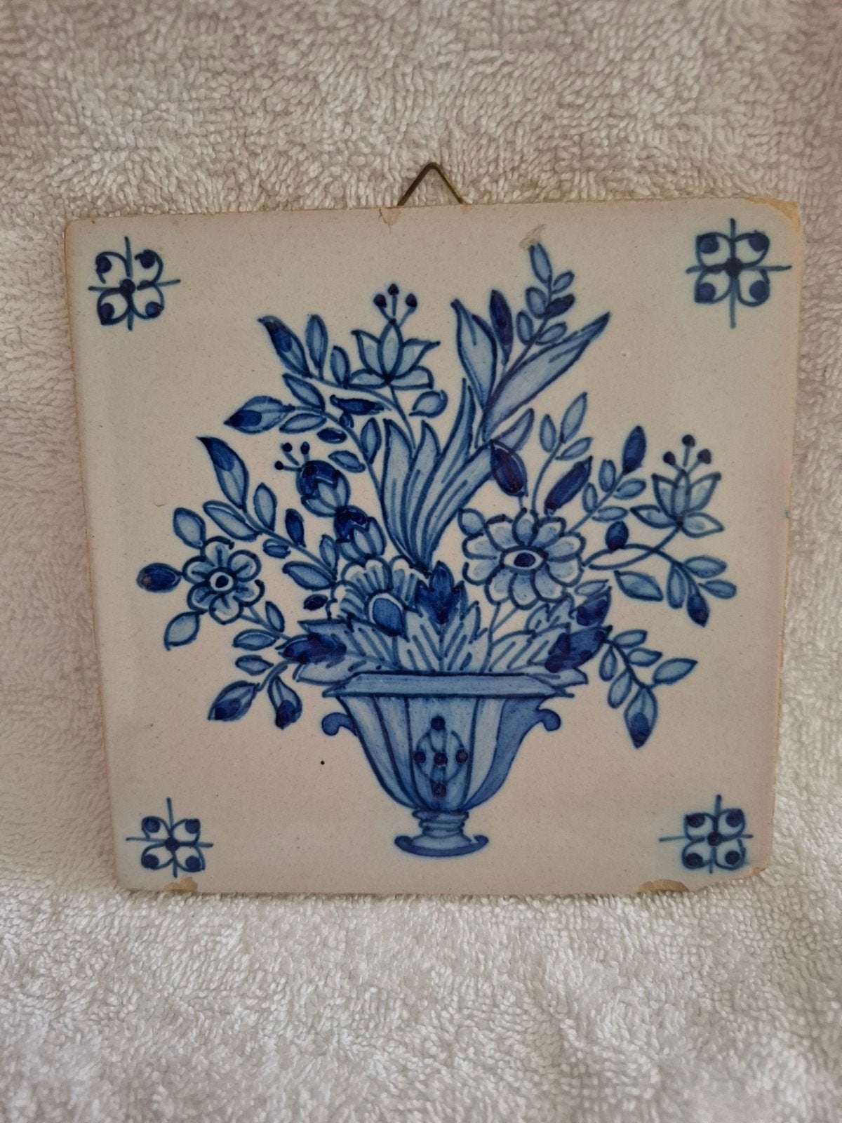 Delfts Blauw Tegeltje met Bloemenvaas, Ophalen of Verzenden