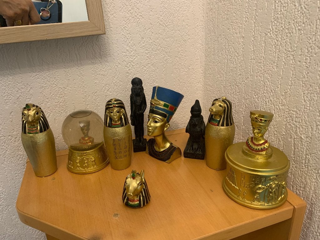 Mooie souvenirs uit Egypt, Meerkleurig, Ophalen of Verzenden, Pop/figuur, Steen/keramiek