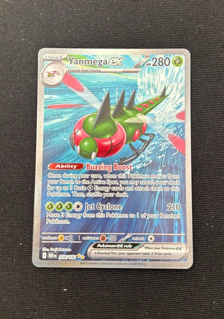 Yanmega ex destined rivals 228/182, Ophalen of Verzenden, Zo goed als nieuw