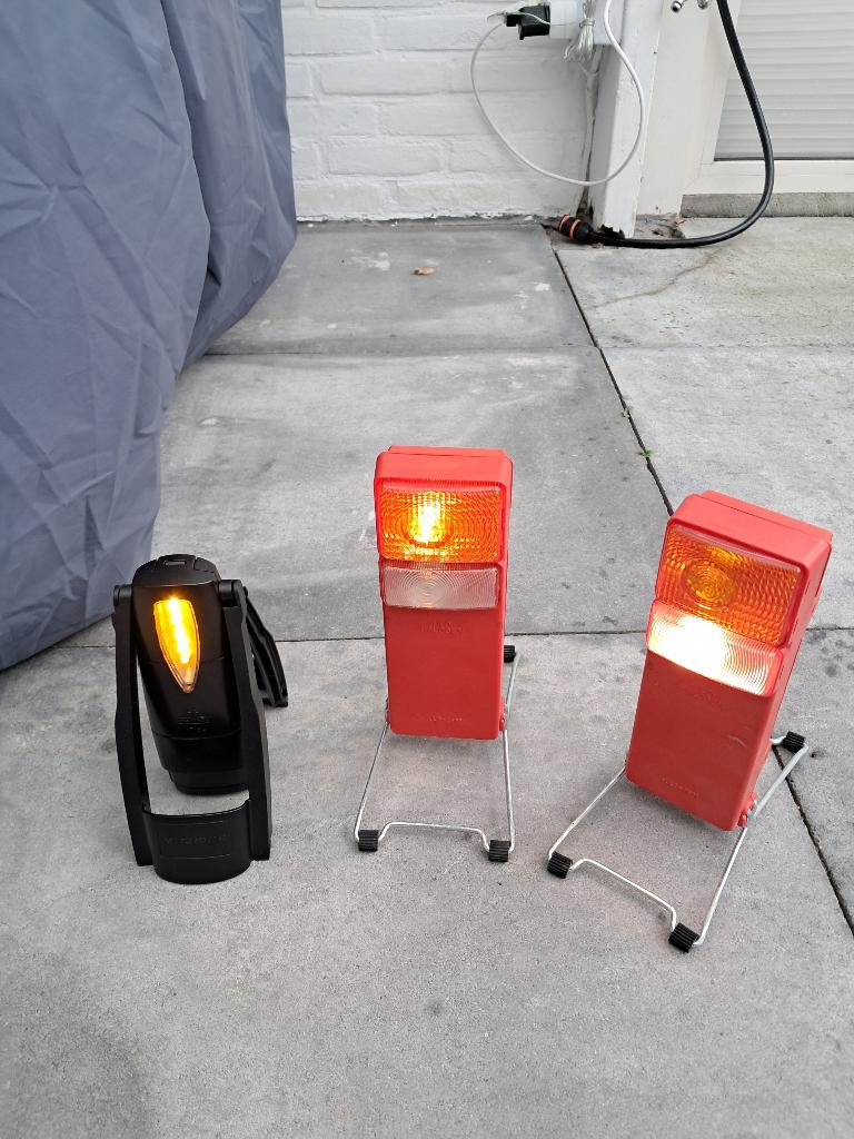 PECHLAMP / Noodlamp ook voor bv NOODPAKKET incl. batterijen, Ophalen of Verzenden