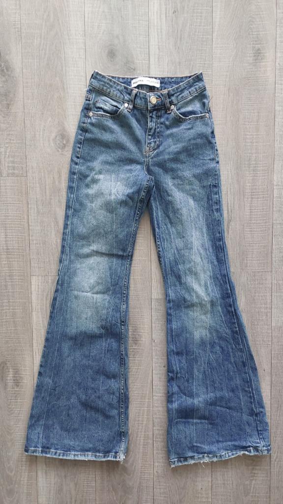 Bershka low waist flared jeans 32 XXS, Blauw, W27 (confectie 34) of kleiner, Gedragen, Bershka