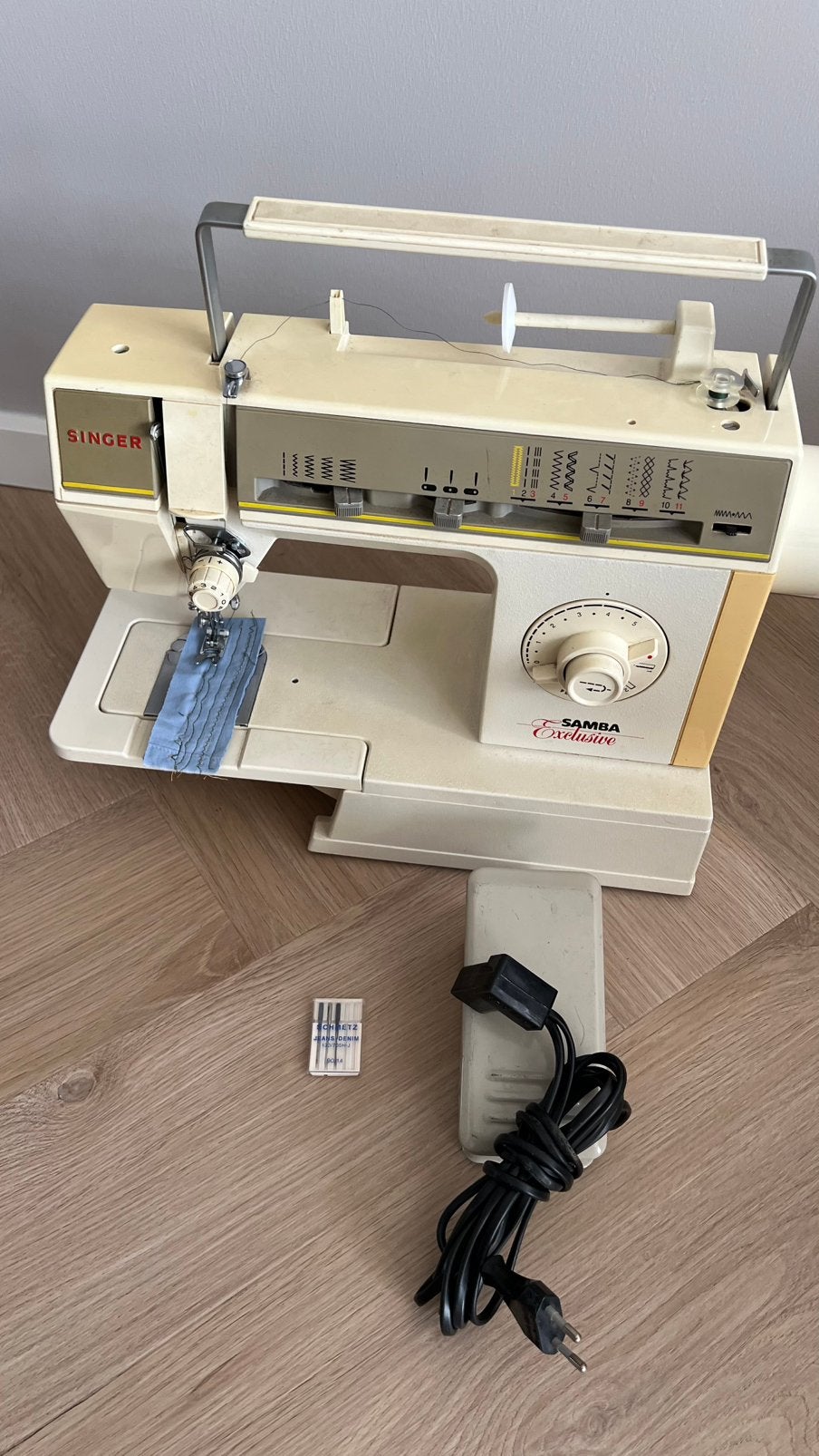 Naaimachine Singer Samba Exclusive model 6217C, Ophalen, Gebruikt, Naaimachine, Singer