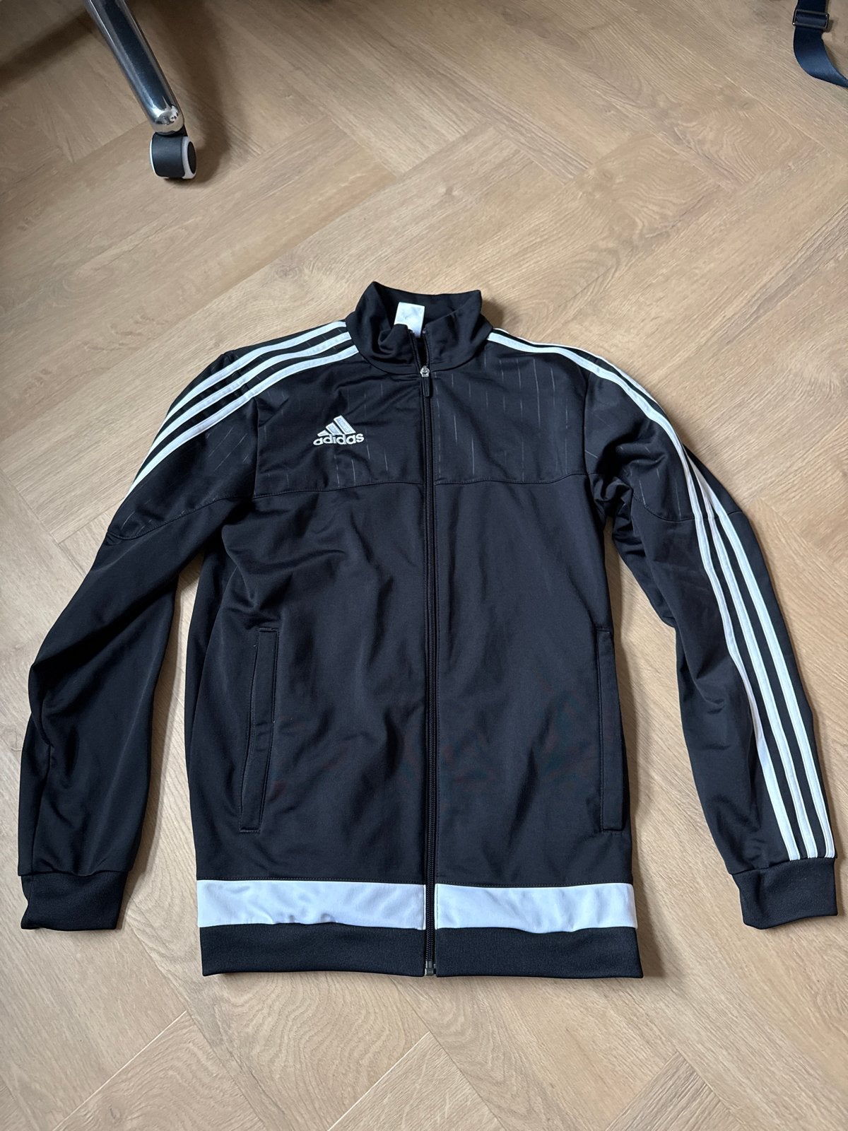 Adidas trainingsjack maat S - Nieuwstaat, Kleding | Heren, Ophalen of Verzenden, Zo goed als nieuw, Maat 46 (S) of kleiner, Zwart