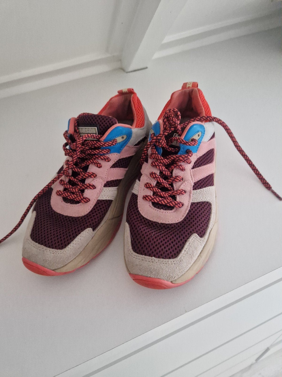 Scotch & Soda sneakers, Sport en Fitness, Loopsport en Atletiek, Ophalen of Verzenden, Nieuw, Overige typen, Overige merken