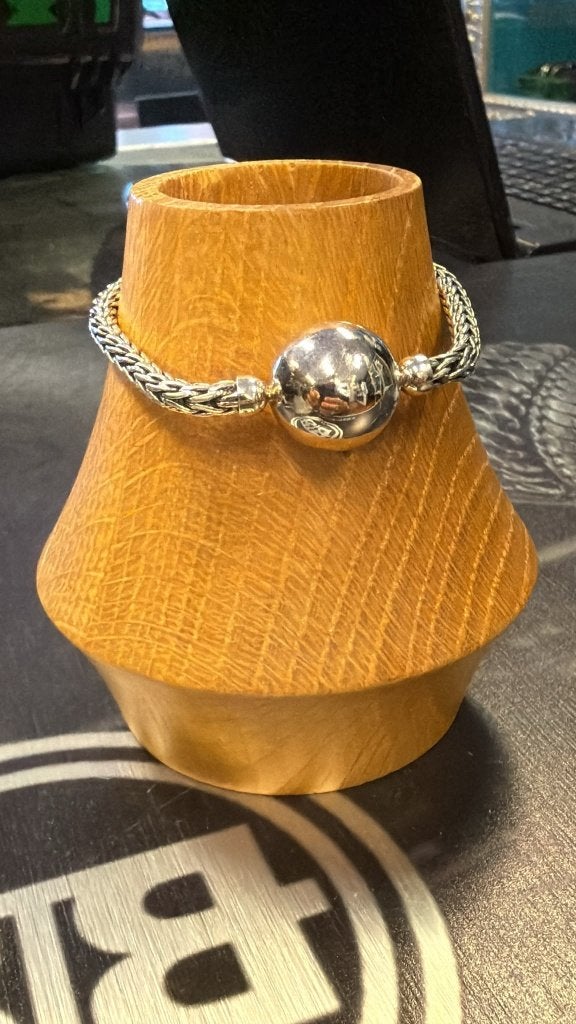 BUDDHA TO BUDDHA ARMBAND TYPE 002 BATAS SPHERE 17 CM €289,00, Ophalen of Verzenden, Nieuw, Zilver, Zilver