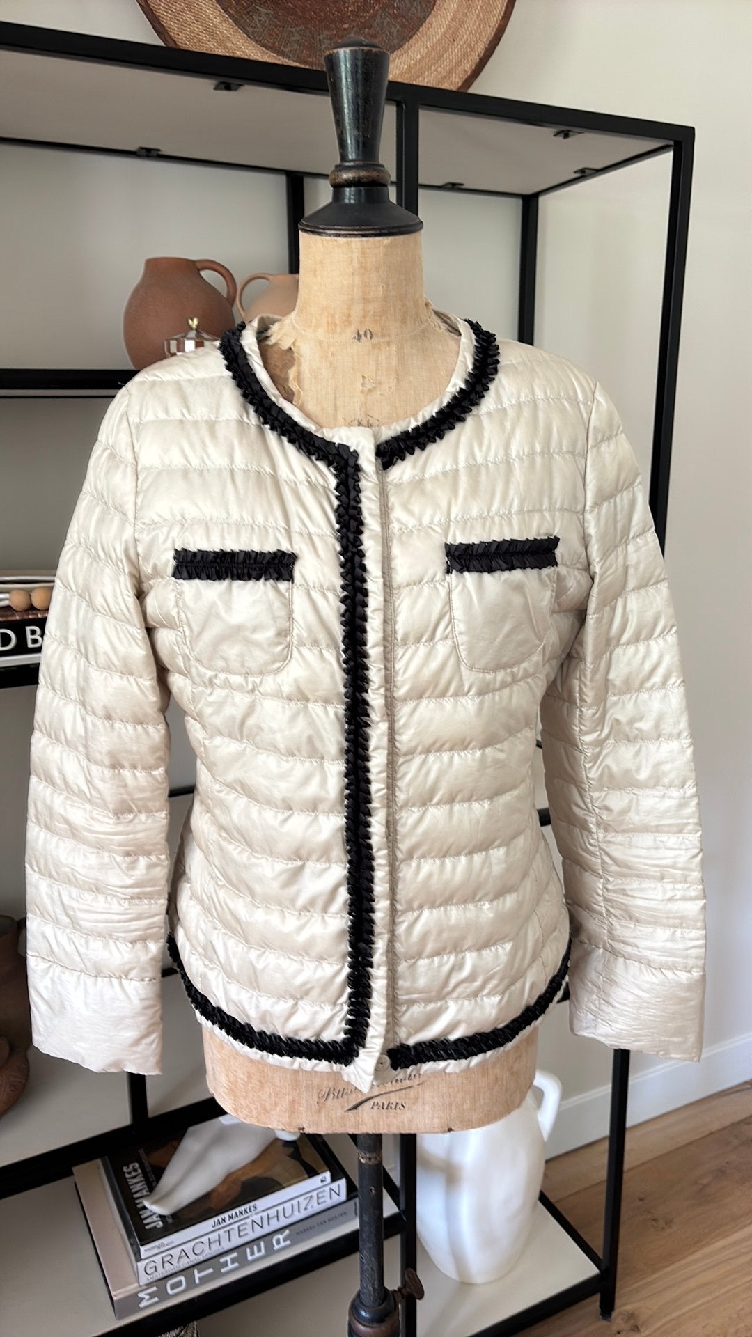 Weekend Max Mara donsjas kort licht nieuw maat 42, Verzenden, Nieuw, Maat 42/44 (L)