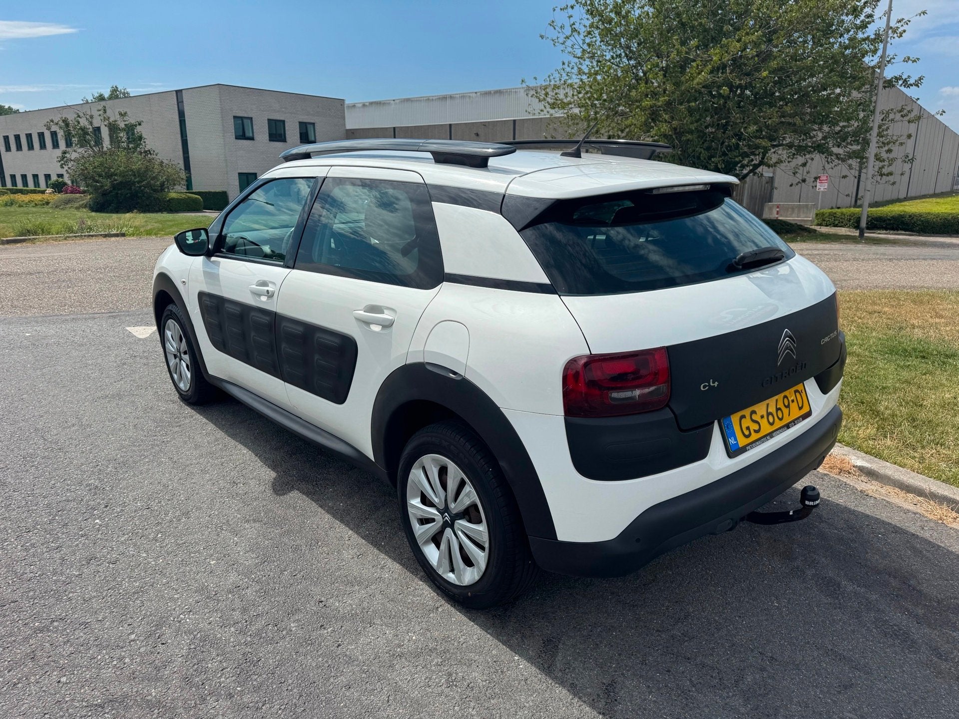 Citroen C4 Cactus | 2015 | 1.2 PureTech Business | APK | Exp, Voorwielaandrijving, Gebruikt, 1199 cc, 82 pk