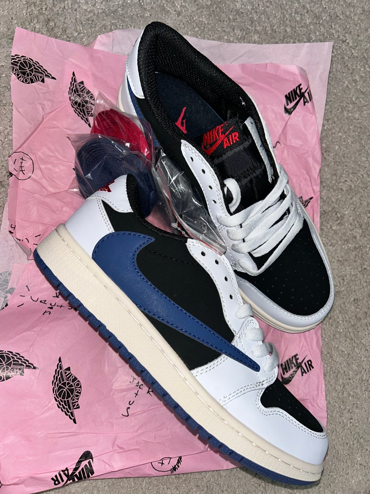 Nike Dunk Low Travis Scott Reverse Mocha Maat 41 Nieuw, Ophalen of Verzenden, Nieuw, Overige kleuren, Sneakers of Gympen