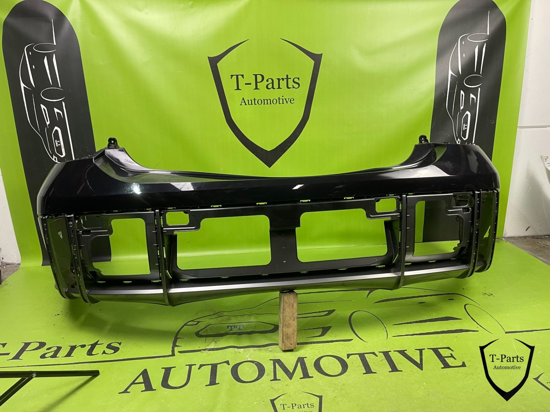 hyundai ioniq 6 achterbumper bumper, Gebruikt, Heolleung-ro 12
06797  Seoul, Ophalen of Verzenden, Info@hyundai.com