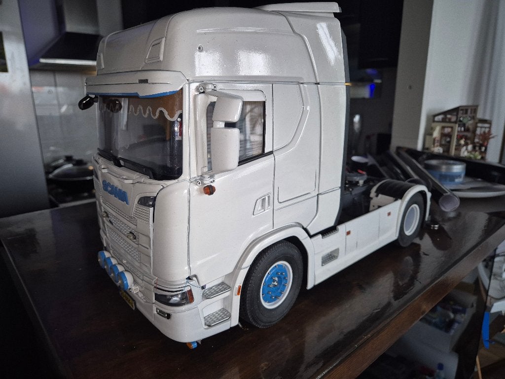 tamiya truck, Elektro, Schaal 1:14, Ophalen of Verzenden, Zo goed als nieuw